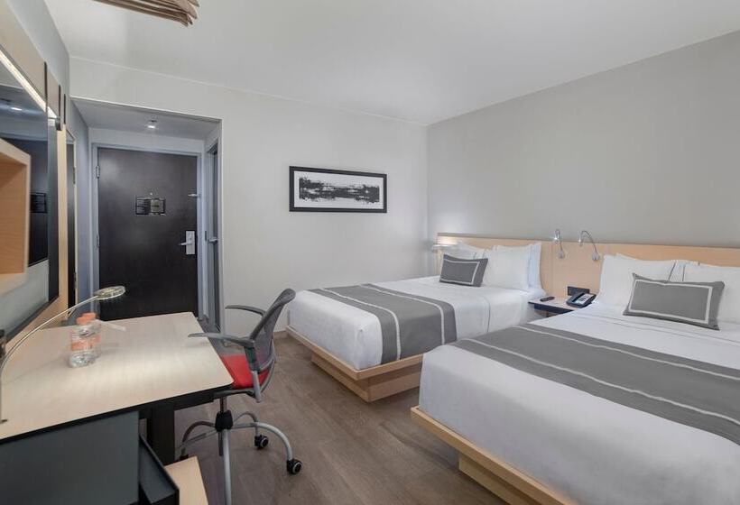 Номер Стандарт 2 Двуспальные Кровати, City Express Plus By Marriott Ciudad De México Insurgentes Sur