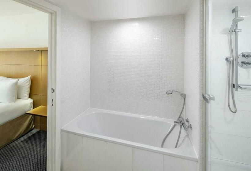 Люкс Кровать Кинг, Doubletree By Hilton  Manchester  Piccadilly