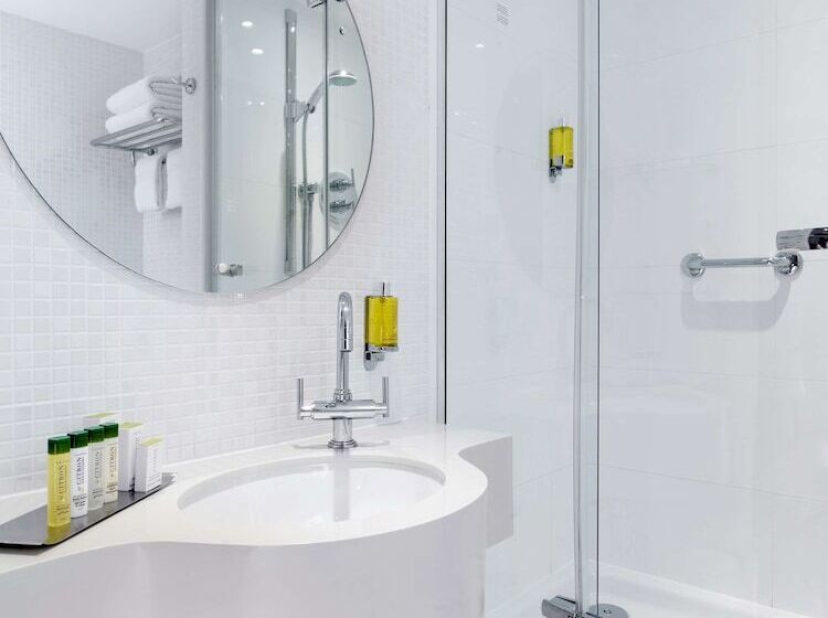 Номер Стандарт, Doubletree By Hilton  Manchester  Piccadilly