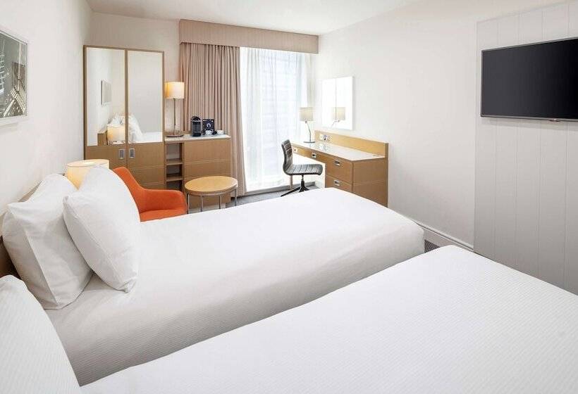 Номер Стандарт, Doubletree By Hilton  Manchester  Piccadilly