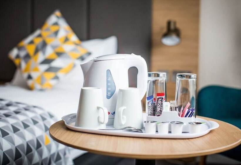 Номер Стандарт, Holiday Inn London   Gatwick Airport, An Ihg