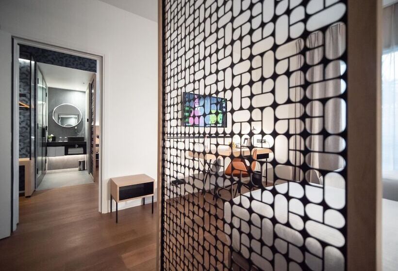 Номер Премиум, Paxton Paris Mlv