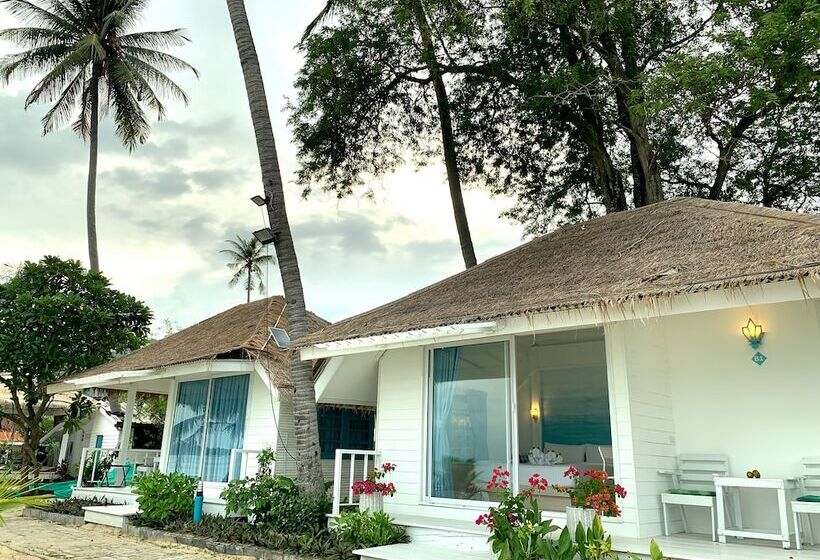 Номер Стандарт Вид на Море, Sand Sea Beach Resort