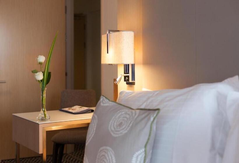 Люкс с Видом, Radisson Blu Waterfront Hotel, Jersey