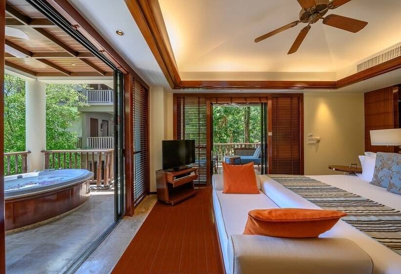 Номер Deluxe Вид на Сад, Centara Grand Beach Resort & Villas Krabi