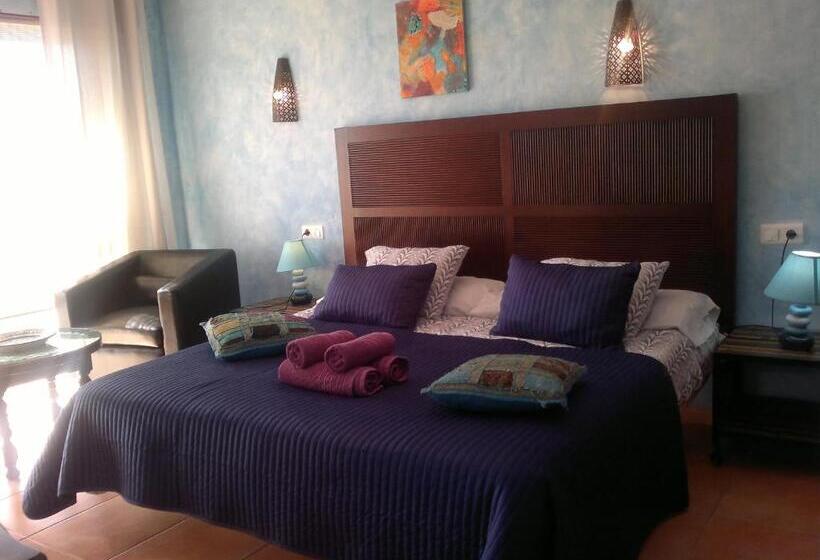 Номер Superior Вид на Море, Hostal Don Peque Adult Recommended