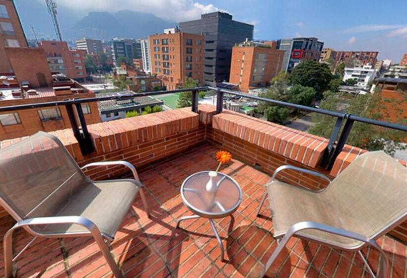 Номер Superior с Террасой, Madisson Inn Luxury By Geh Suites