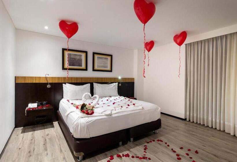 Номер Superior с Террасой, Madisson Inn Luxury By Geh Suites