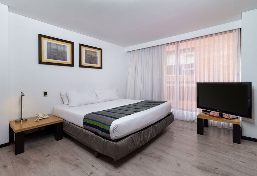 Номер Superior с Террасой, Madisson Inn Luxury By Geh Suites