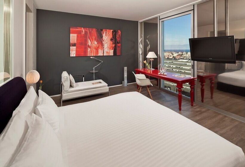 Habitación Premium Vista al Mar., Melia Barcelona Sky 4 Sup