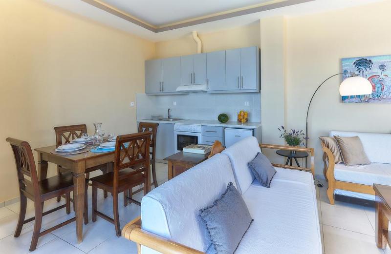 Апартаменты 1 Спальня, Nymphes Luxury Apartments