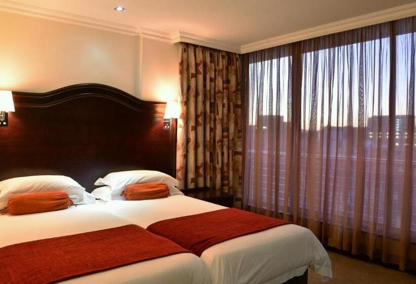 패밀리 스위트, Premier Hotel Pretoria