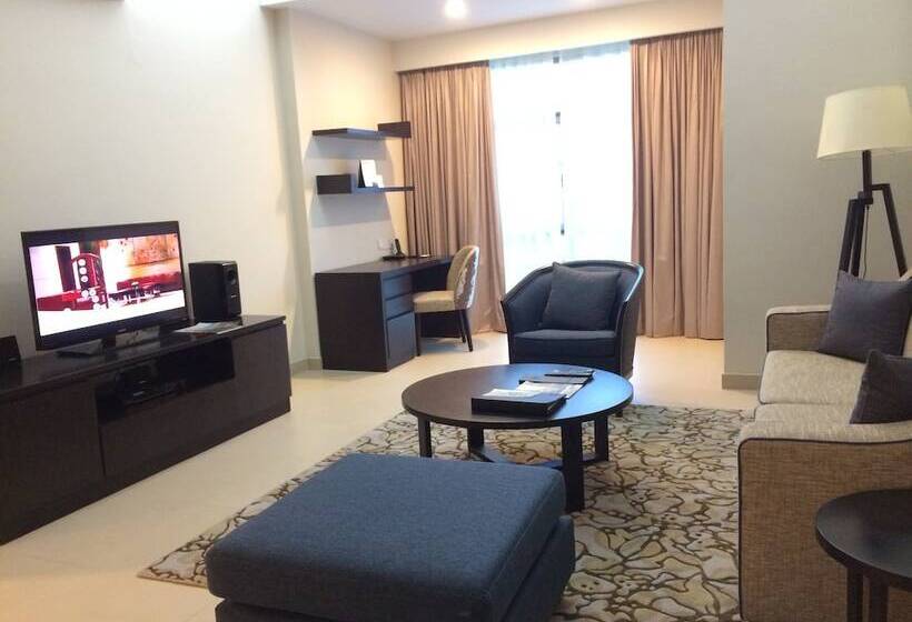 Апартаменты Ejecutiva 2 Спальни, Somerset Ho Chi Minh City