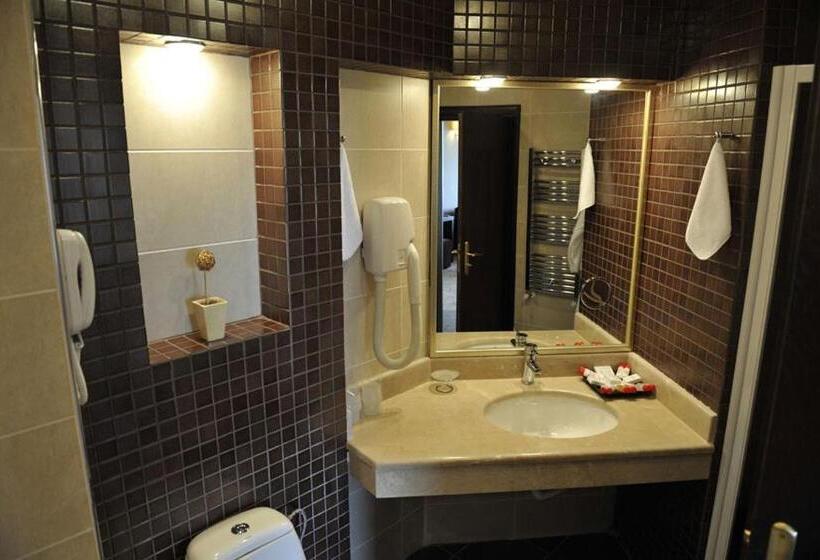 Номер Deluxe с Балконом, Hissar Spa