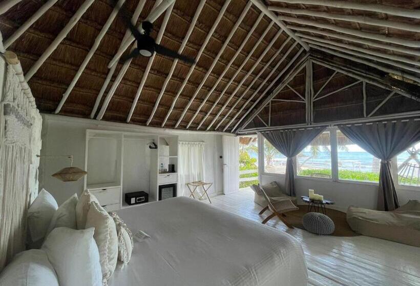 带海景的复工套房, Roc Luxe Tulum