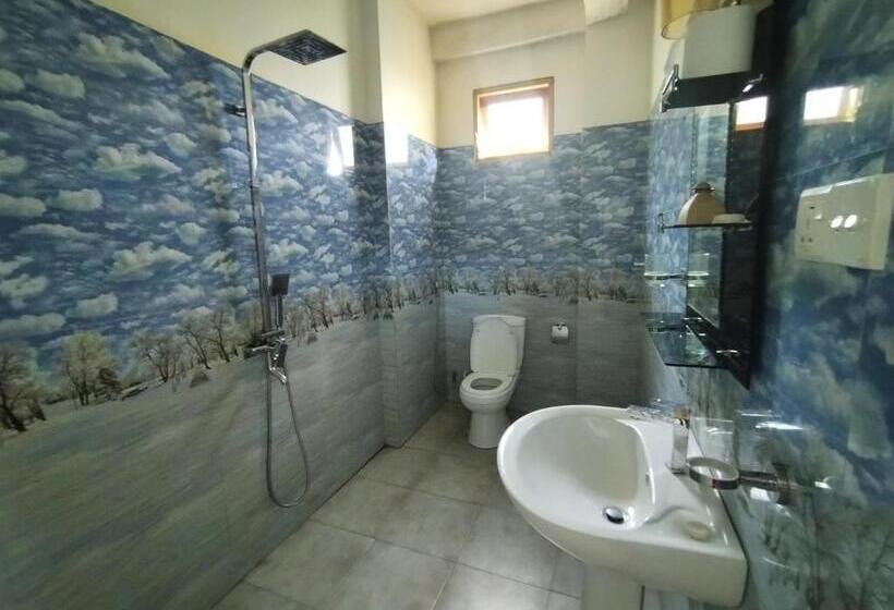 اتاق لوکس, Village Mango Resort Yala