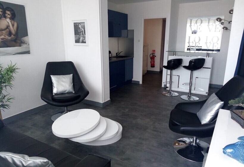 Апартаменты Deluxe 1 Спальня, Studio Village Naturiste Hôtel Restaurant Libertin Cap D Agde