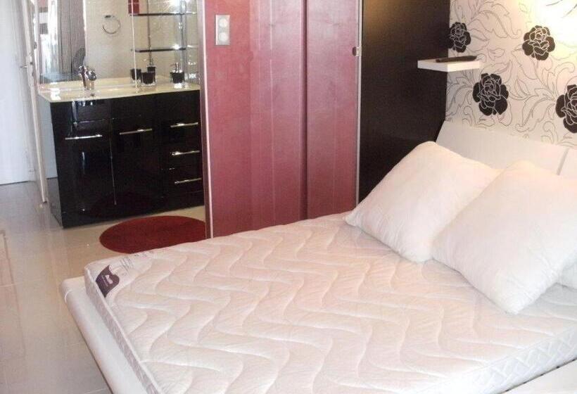 Студия Deluxe, Studio Village Naturiste Hôtel Restaurant Libertin Cap D Agde