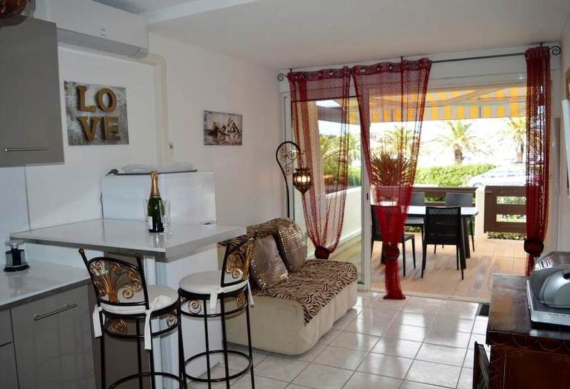 Студия Deluxe, Studio Village Naturiste Hôtel Restaurant Libertin Cap D Agde