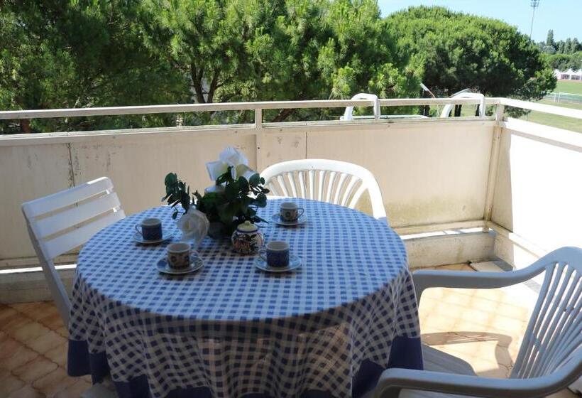 Casa 1 Quarto, Quiet Residence With Pool   Beahost