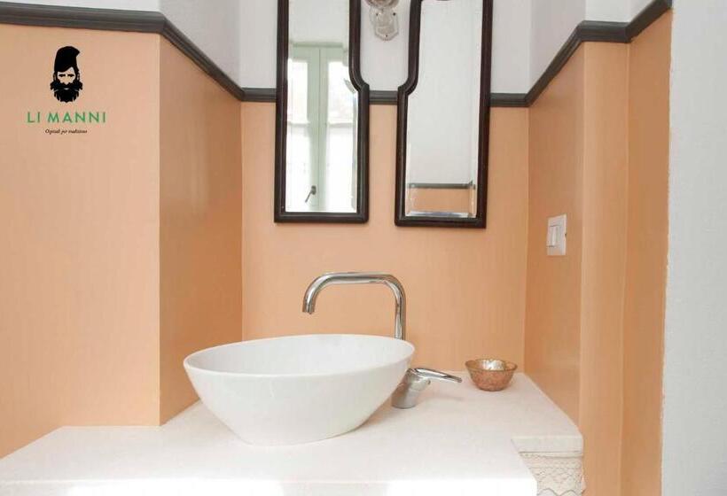 اتاق استاندارد سه نفره, Locanda Li Manni