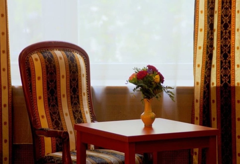 اتاق استاندارد چهار تخته, City Hotel Am Kurfürstendamm