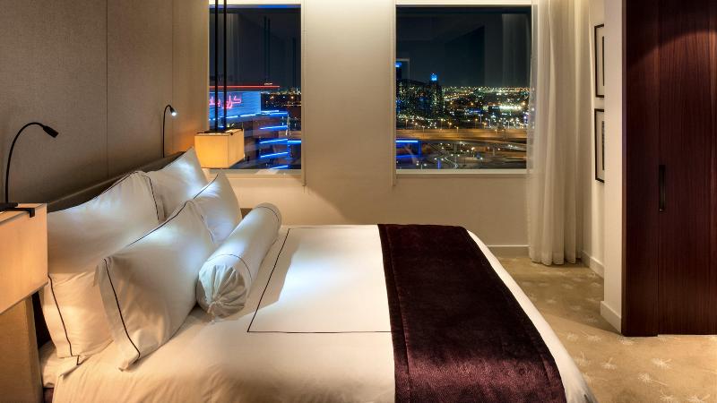 Люкс Клуб, Intercontinental Dubai Festival City, An Ihg