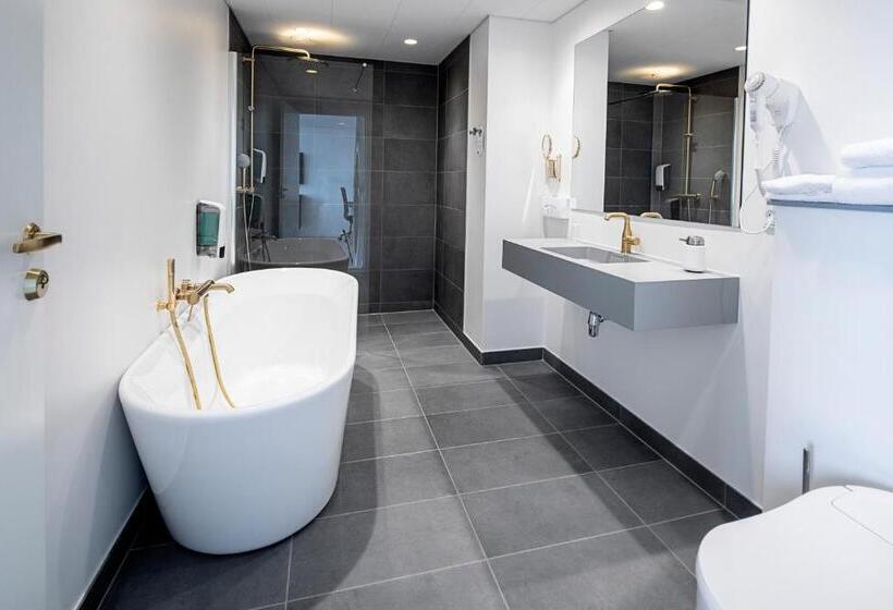 발코니가 있는 스위트, Kompas Hotel Aalborg
