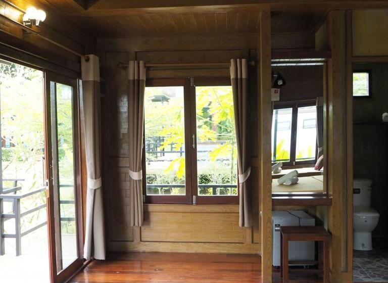 Четырехместный Номер Стандарт, Baan Suan Hill Resort