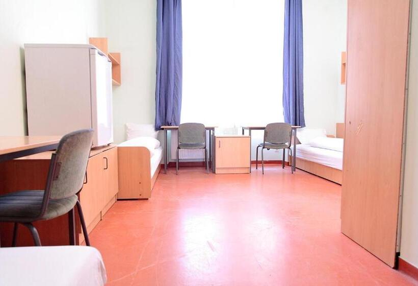 家庭间, Pop Up Hostels  Downtown