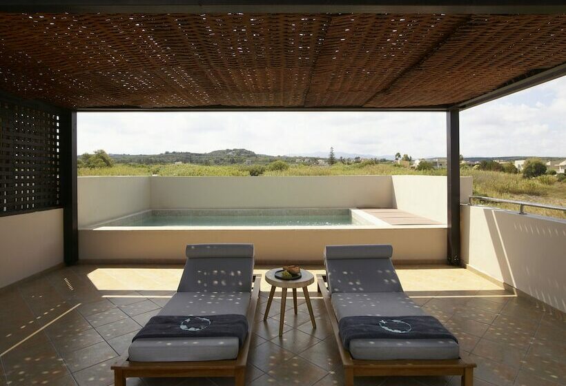 套房配有游泳池, Asterion Suites & Spa   Designed For Adults