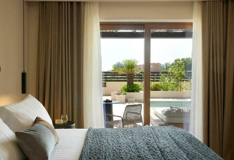 套房配有游泳池, Asterion Suites & Spa   Designed For Adults