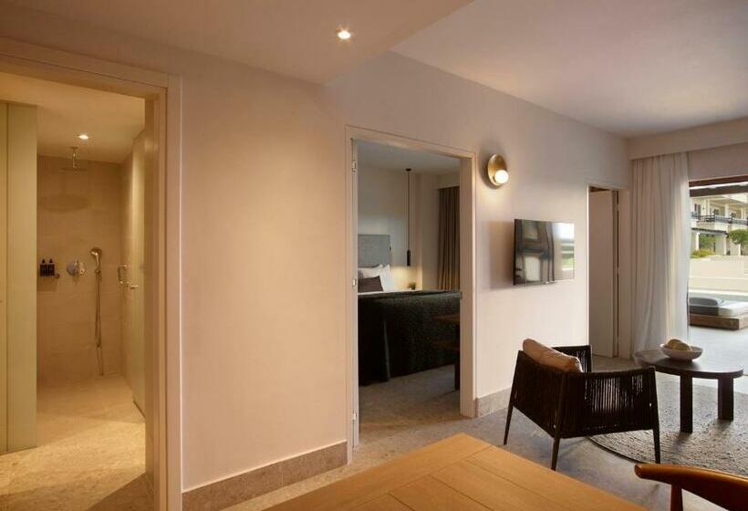 套房配有游泳池, Asterion Suites & Spa   Designed For Adults