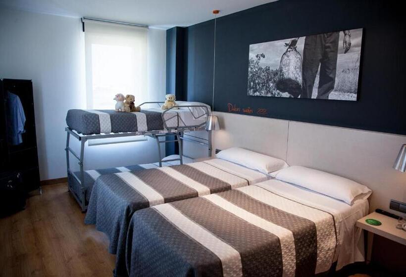Семейный Номер, Bed4u Tudela