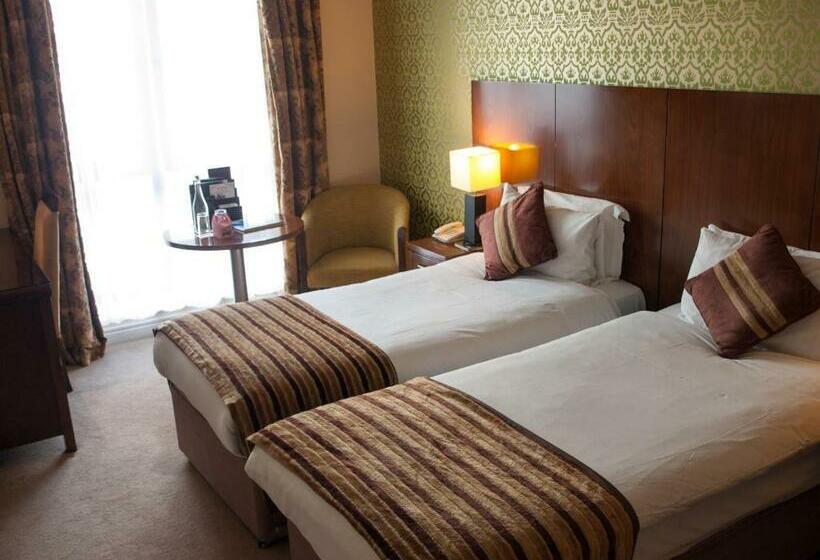 Standard Room, George Limerick