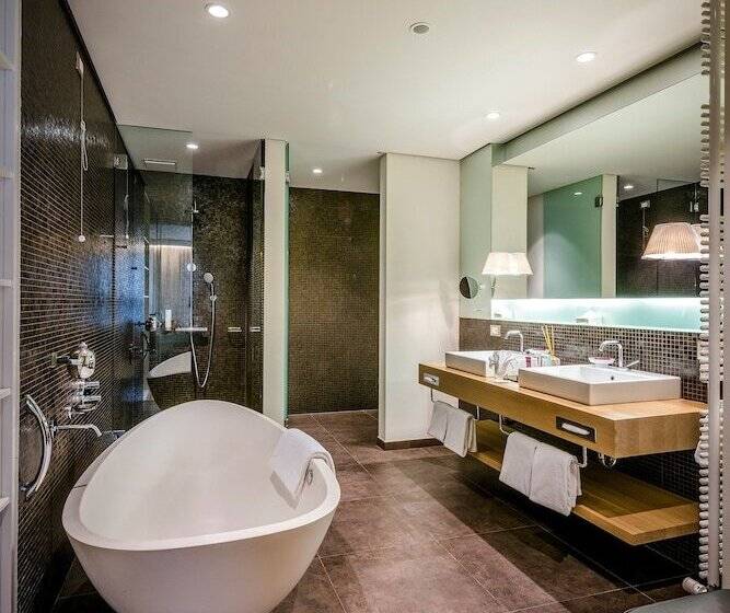 Люкс, Therme Meran  Terme Merano