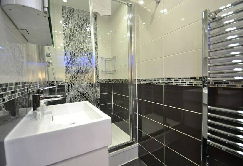 ３ベッドルームのスーペリアアパートメント, Hyde Park Suites   Apartments