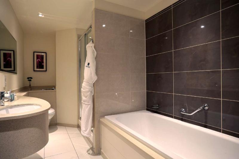 Номер Deluxe, Manchester Marriott Hotel Piccadilly