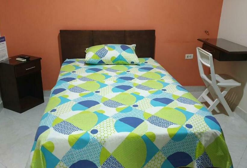 Номер Стандарт Индивидуальный, Casahotel Barrancabermeja