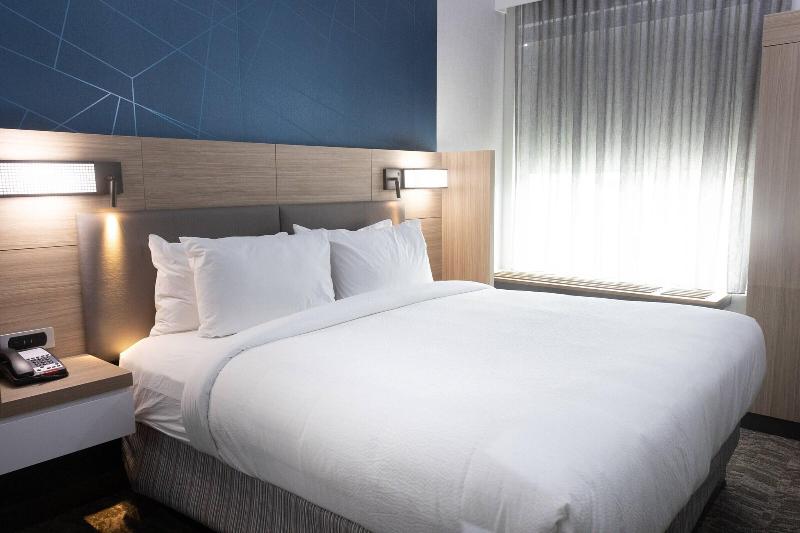 Люкс Кровать Кинг, Springhill Suites By Marriott Slidell