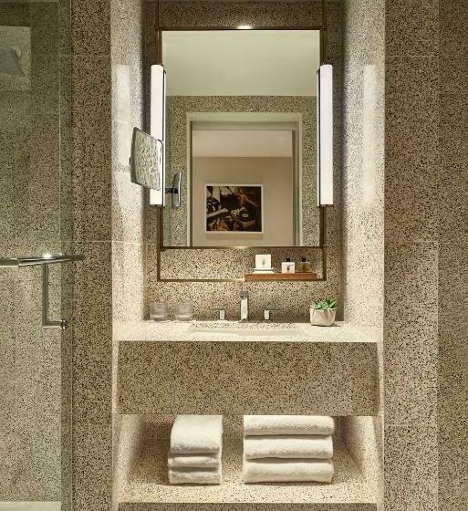 غرفة قياسية ذات إطلالة, Thompson Hollywood, By Hyatt
