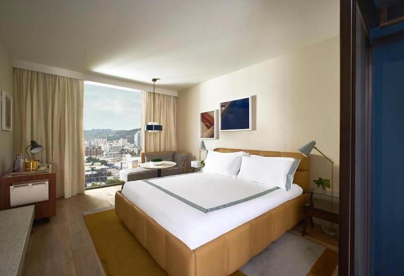 غرفة قياسية سرير كينج, Thompson Hollywood, By Hyatt