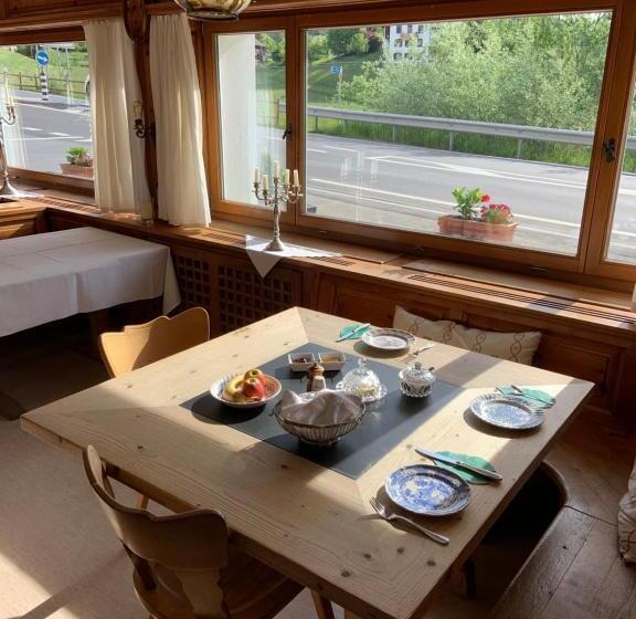 标准间, Waldheim Pension Laax