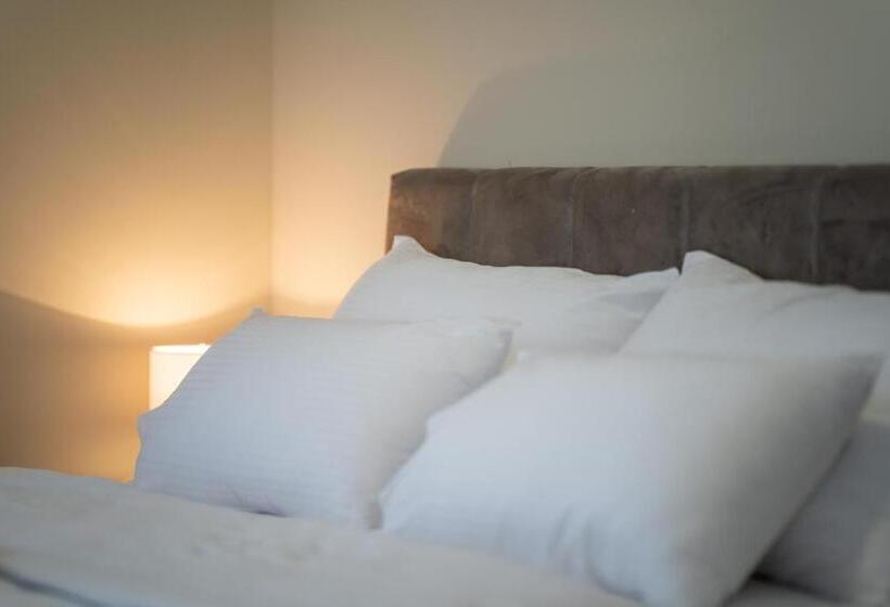 آپارتمان 2 خوابه, Onix Residence