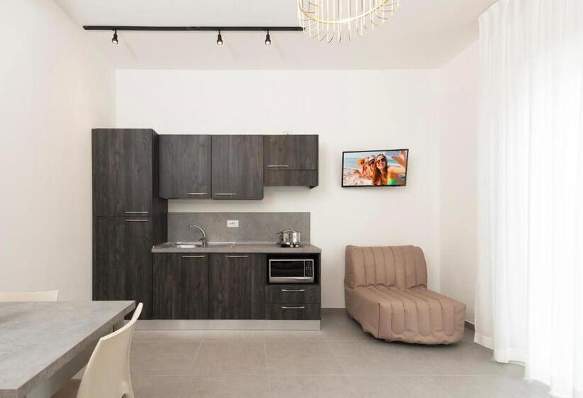 Apartamento 2 Dormitórios, Residence Ondamare