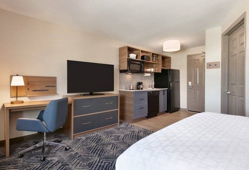 带双人床的标准工作室, Candlewood Suites   Asheville Downtown, An Ihg