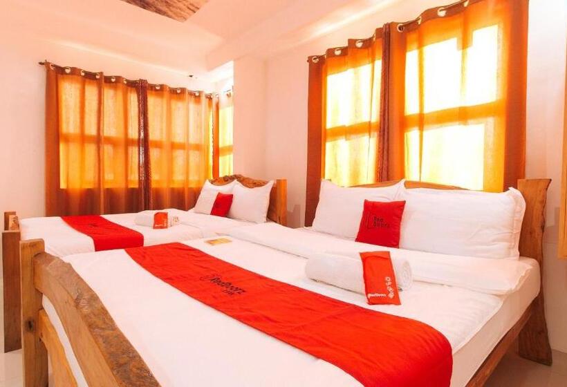 Семейный Номер Deluxe, Reddoorz Plus @ Jollydays Hotel Nueva Ecija
