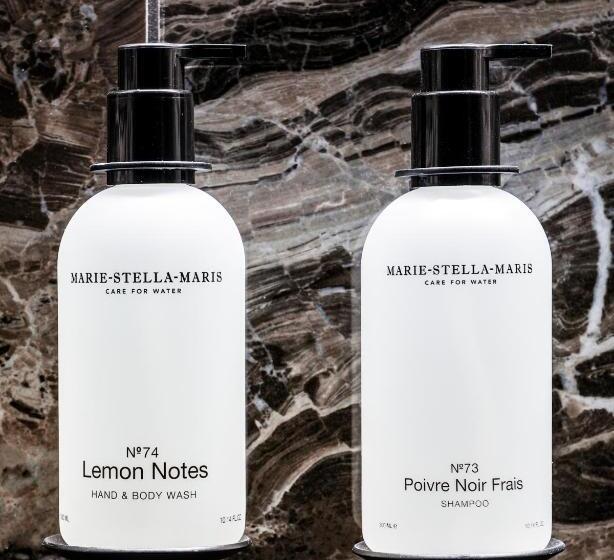 سوییت جونیور, Le Petit Marin Boutique
