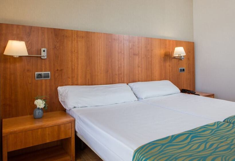 جناح جونيور, Rvhotels Nautic Park