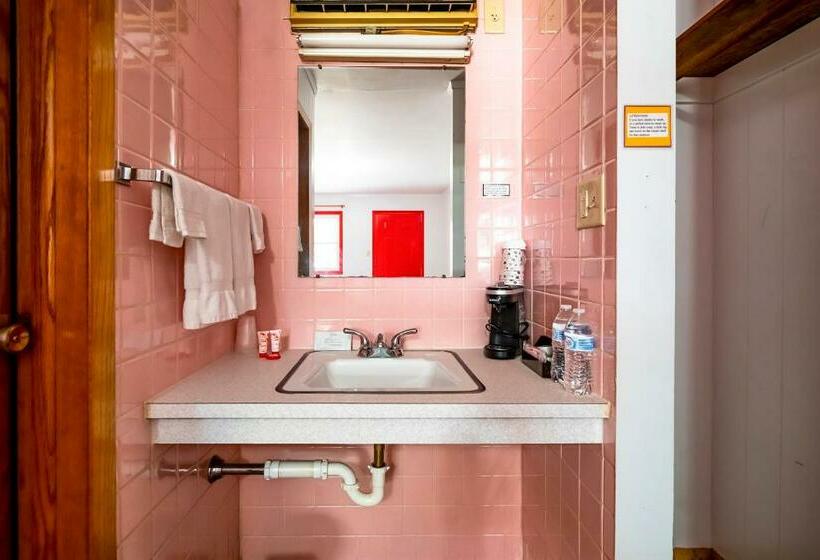Стандартный Номер Кровать Кинг, Lamberton Motel